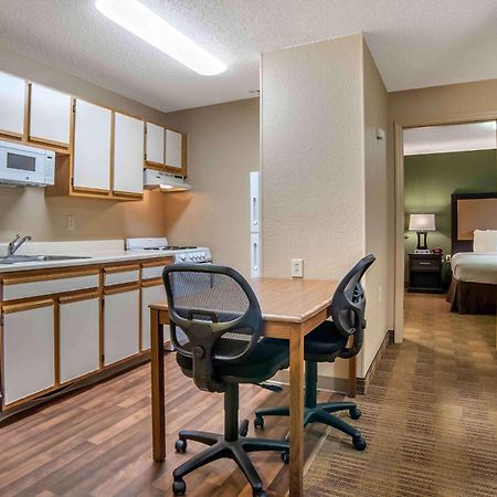 Extended Stay America Suites - Cleveland - Мидълбърг Хайтс Екстериор снимка