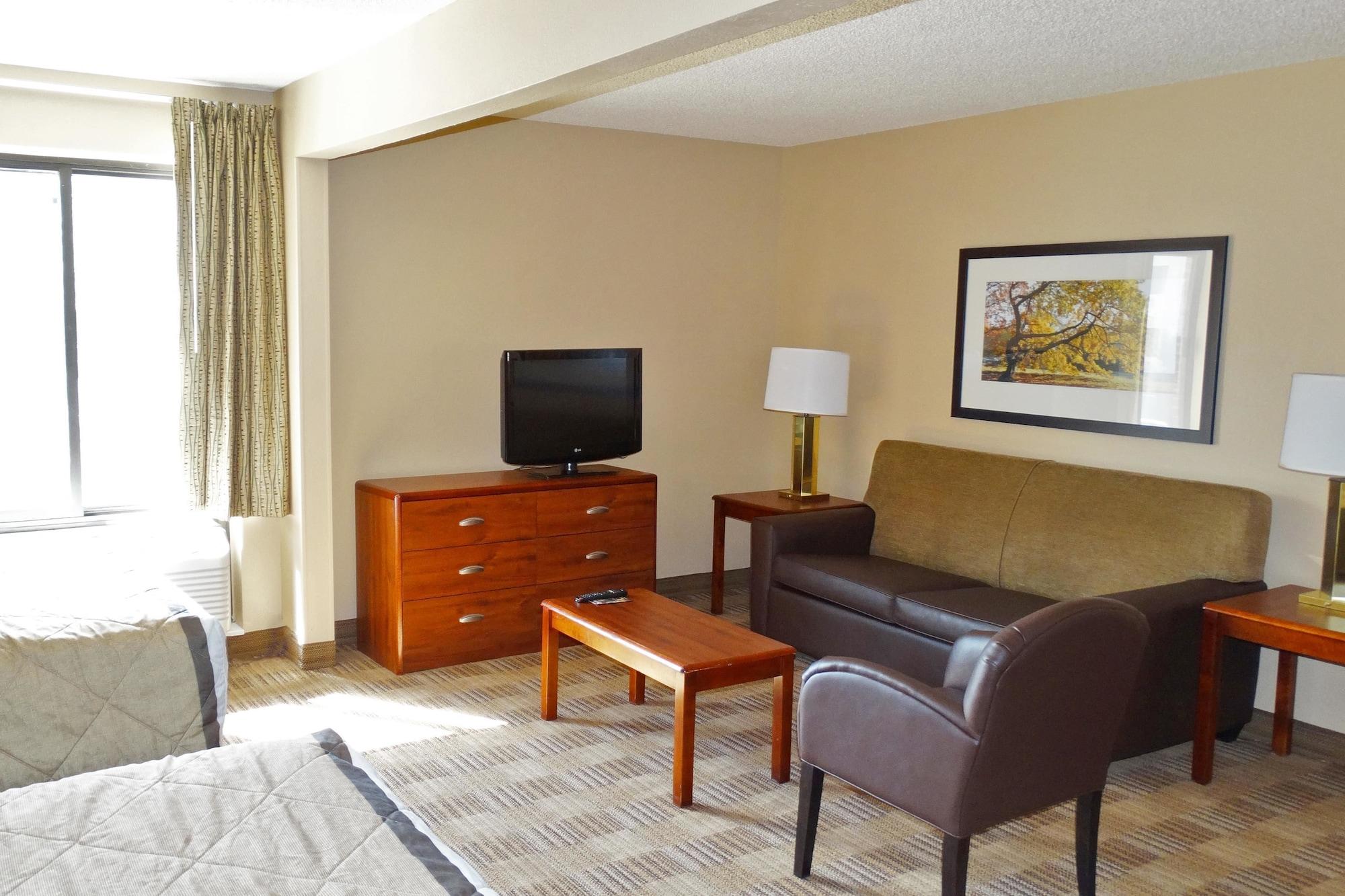 Extended Stay America Suites - Cleveland - Мидълбърг Хайтс Екстериор снимка