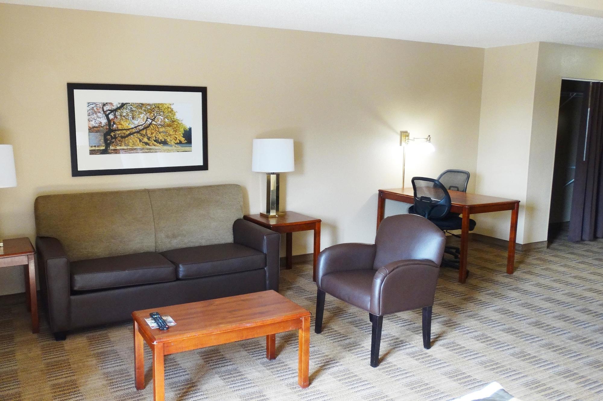 Extended Stay America Suites - Cleveland - Мидълбърг Хайтс Екстериор снимка