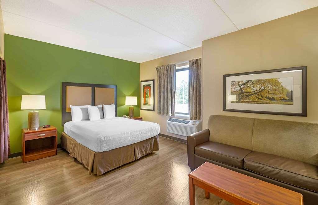 Extended Stay America Suites - Cleveland - Мидълбърг Хайтс Стая снимка