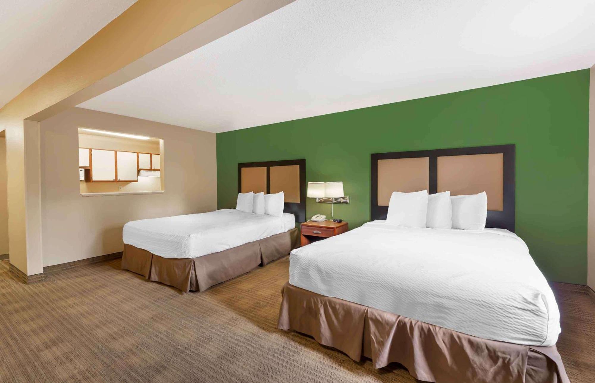 Extended Stay America Suites - Cleveland - Мидълбърг Хайтс Екстериор снимка