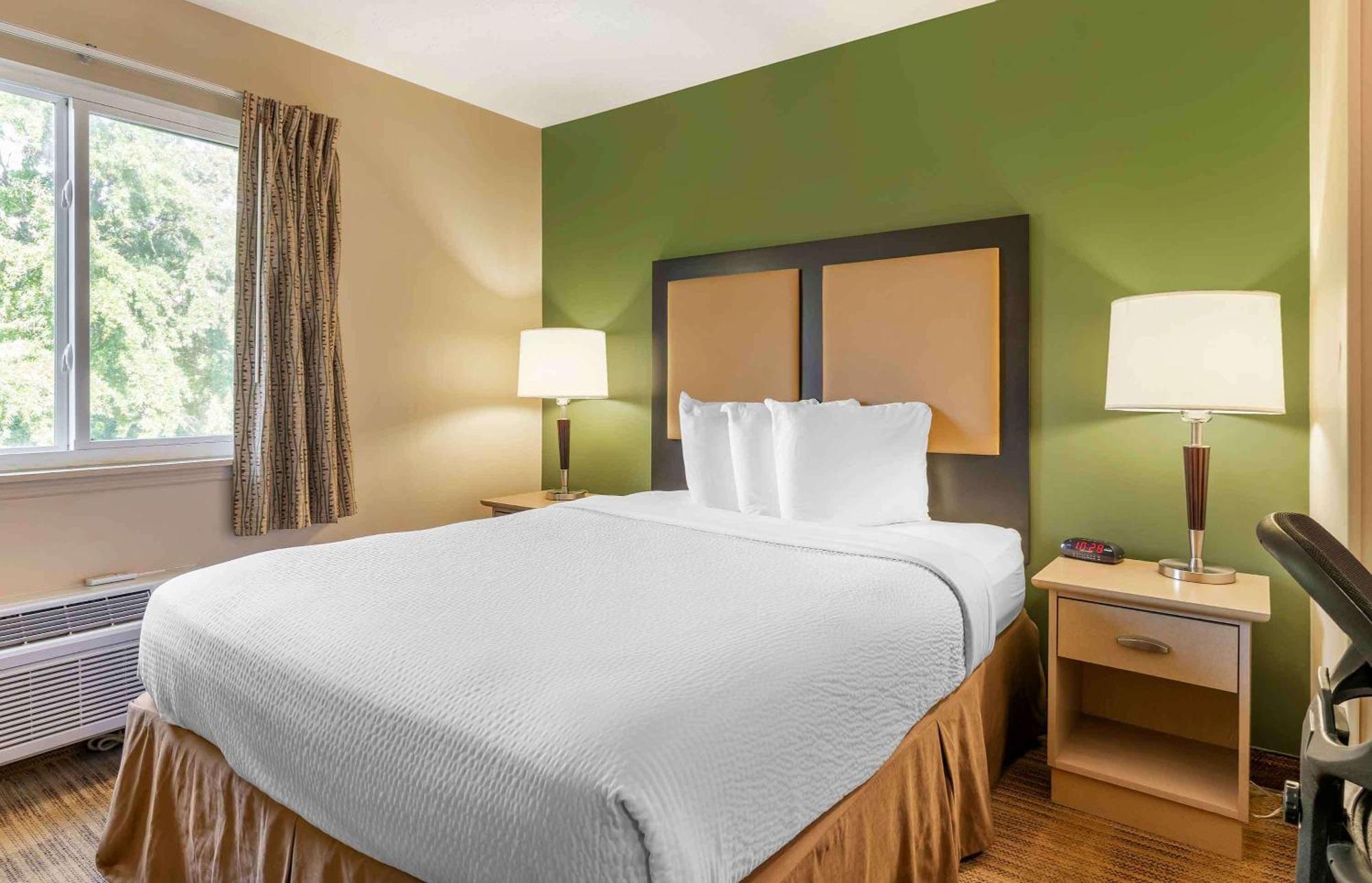 Extended Stay America Suites - Cleveland - Мидълбърг Хайтс Екстериор снимка