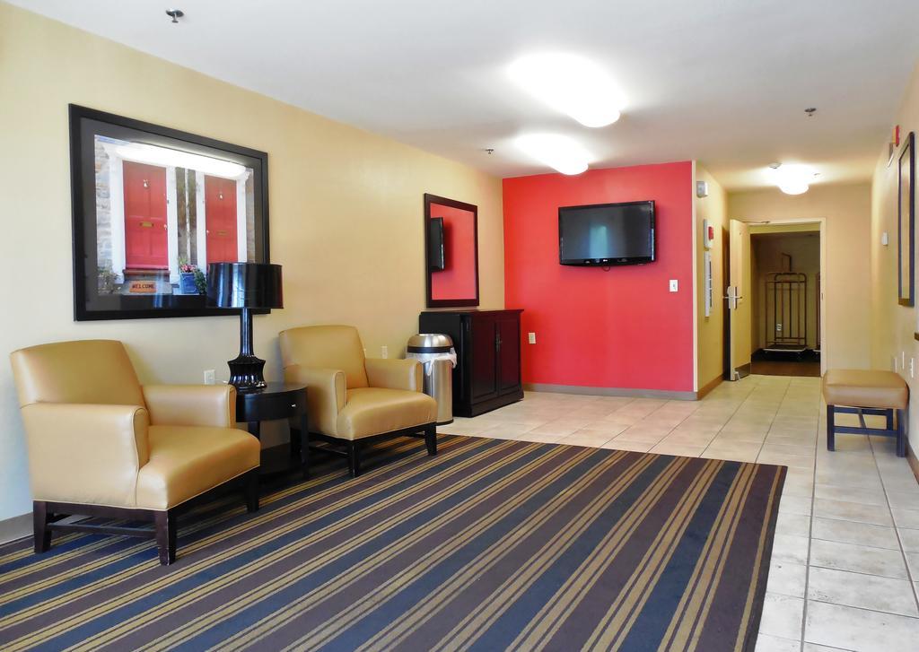 Extended Stay America Suites - Cleveland - Мидълбърг Хайтс Екстериор снимка