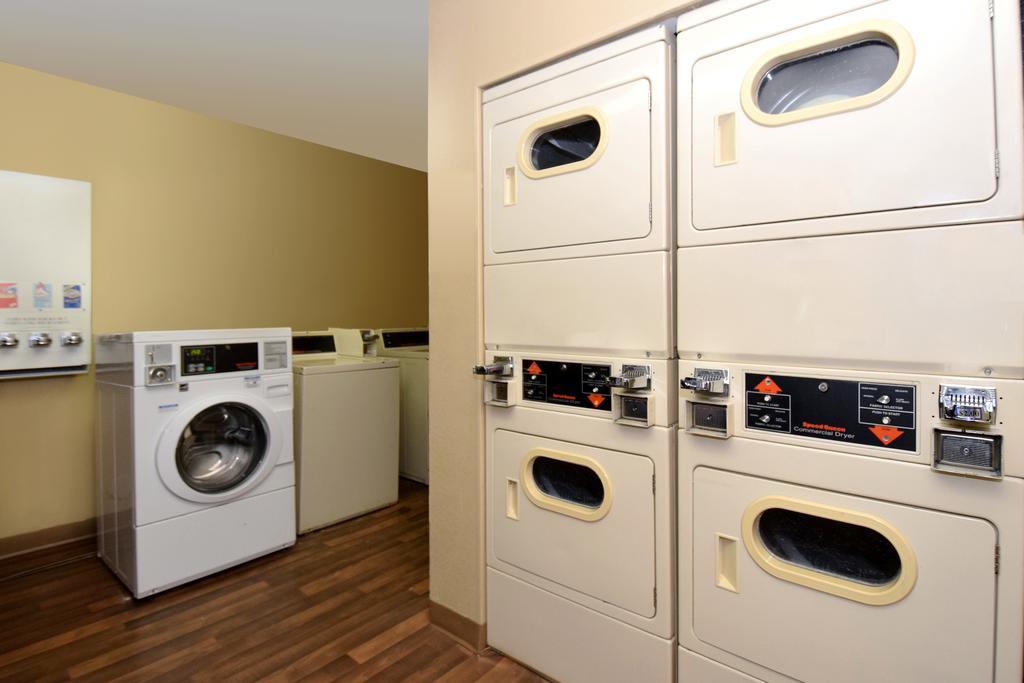 Extended Stay America Suites - Cleveland - Мидълбърг Хайтс Екстериор снимка