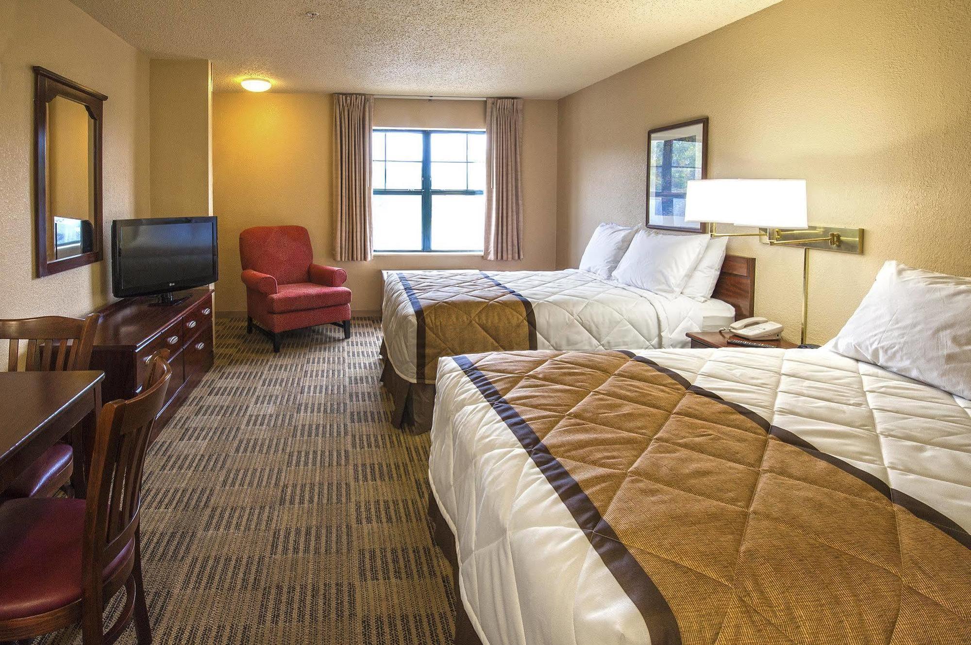 Extended Stay America Suites - Cleveland - Мидълбърг Хайтс Екстериор снимка
